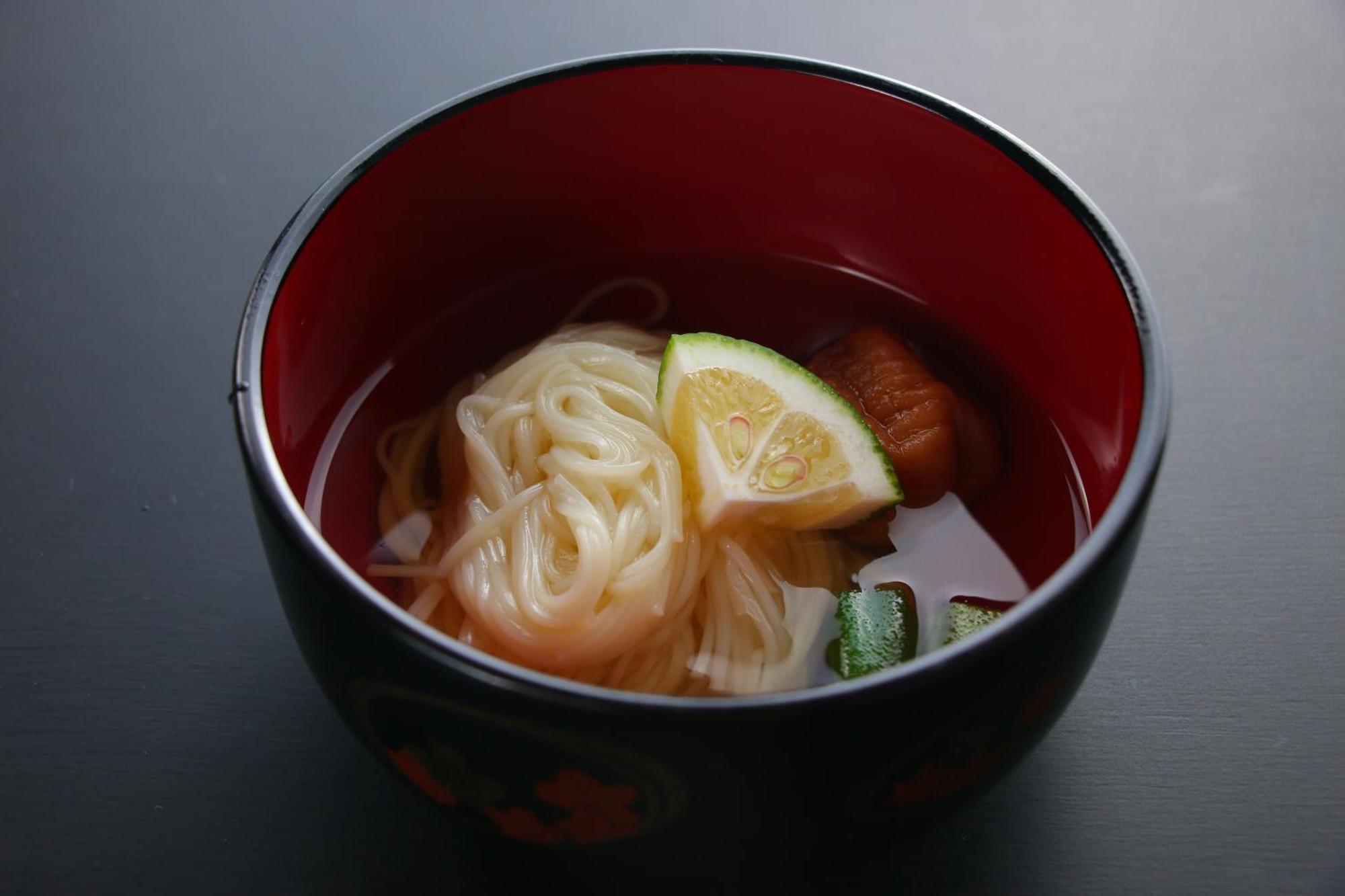 Ryokan Maruya Yufu Bagian luar foto